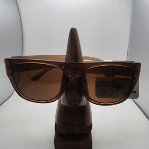 NWT Ophelia Roe Brown Sunglasses